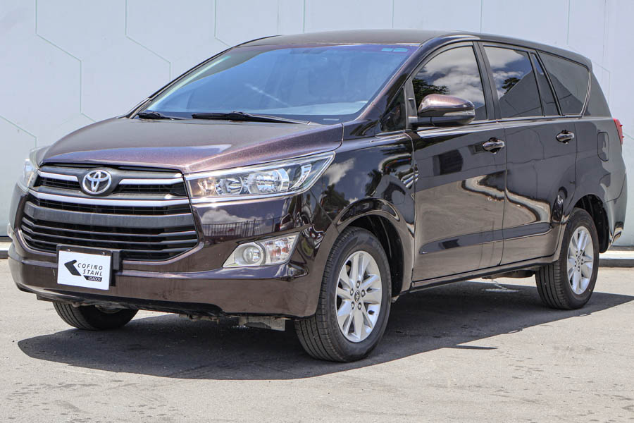 TOYOTA INNOVA 2023 - 3379
